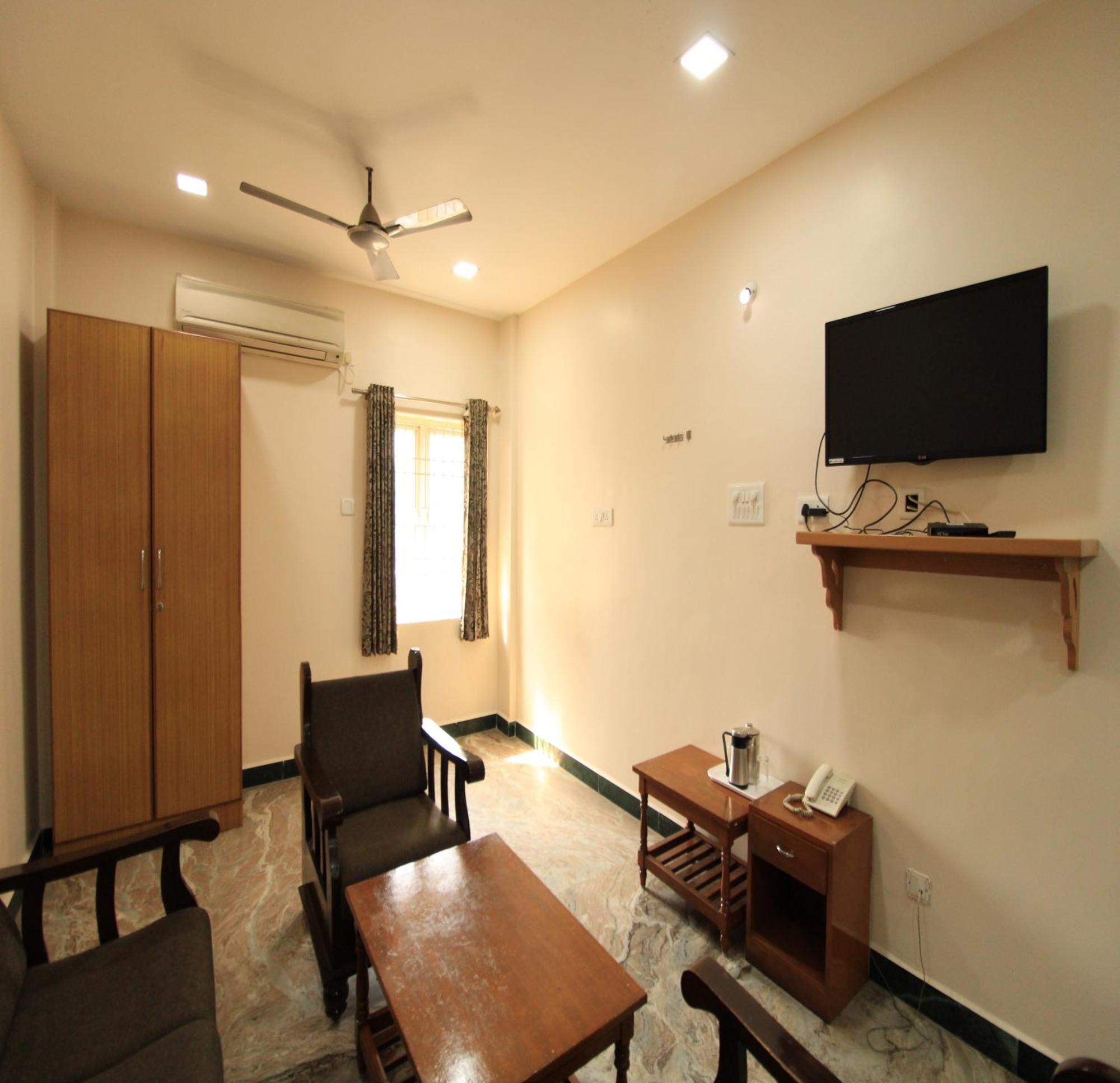 Hotel Rathnavel Towers Chennai Ngoại thất bức ảnh