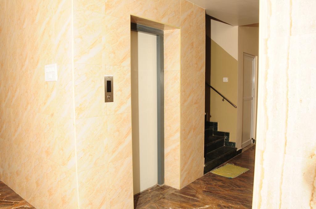 Hotel Rathnavel Towers Chennai Ngoại thất bức ảnh